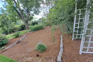 1025 Main St, Stone Mountain, GA 30083 - Photo 24