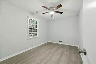 266 Firecrest Ln, Lawrenceville, GA 30046 - Photo 14