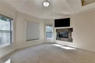 11037 Estates Cir, Alpharetta, GA 30022 - Photo 14