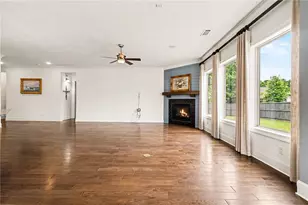 105 Sheridan Dr, Woodstock, GA 30189 - Photo 4