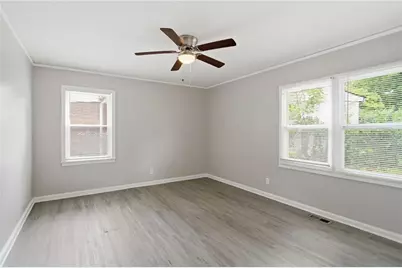 1036 Glendale Drive, Atlanta, GA 30344 - Photo 14
