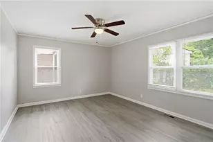 1036 Glendale Dr, Atlanta, GA 30344 - Photo 14