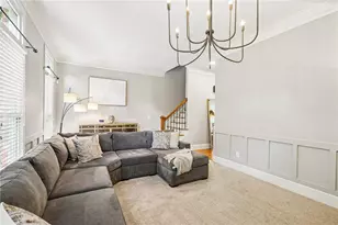 151 W Ridge Way, Roswell, GA 30076 - Photo 6
