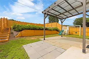 2210 Atkinson Park Dr, Lawrenceville, GA 30043 - Photo 24