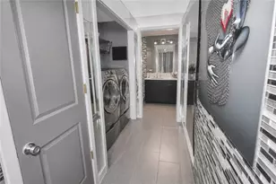 3338 Peachtree Road NE, Atlanta, GA 30326 - Photo 38