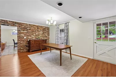 2862 Dunnington Circle, Atlanta, GA 30341 - Photo 4