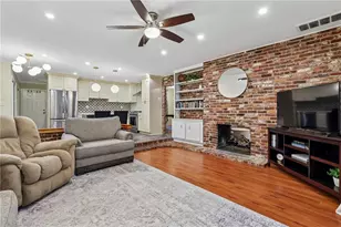 2862 Dunnington Cir, Atlanta, GA 30341 - Photo 10