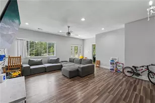 3167 Westmart Ln, Atlanta, GA 30340 - Photo 8