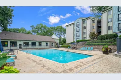 5555 Roswell Road NE #03, Sandy Springs, GA 30342 - Photo 10