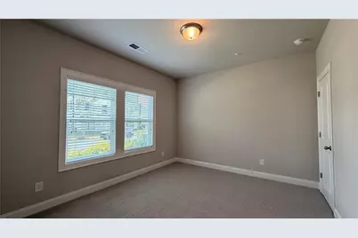 1012 Knoxboro Lane, Woodstock, GA 30188 - Photo 4
