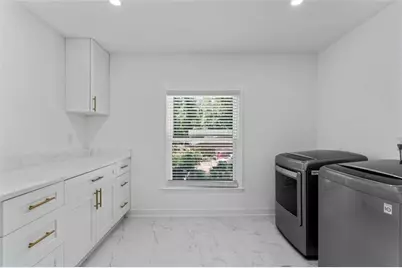 2023 Stoneleigh Drive, Stone Mountain, GA 30087 - Photo 38