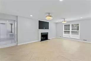 2023 Stoneleigh Dr, Stone Mountain, GA 30087 - Photo 24