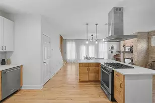 1450 Sylvan Cir NE, Atlanta, GA 30319 - Photo 10