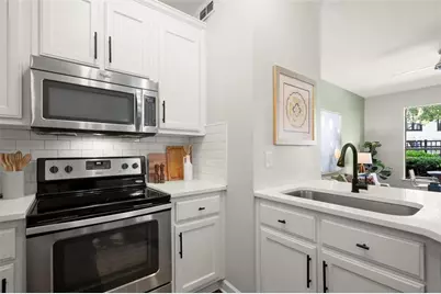 821 Ralph McGill Boulevard NE #3112, Atlanta, GA 30306 - Photo 10