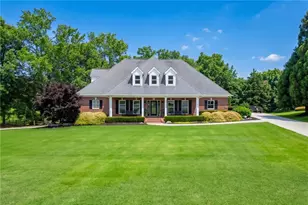 2623 Lindsey Grace Ln, Buford, GA 30519 - Photo 4