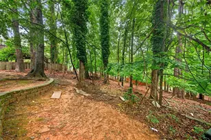 9030 Club River Dr, Roswell, GA 30076 - Photo 24