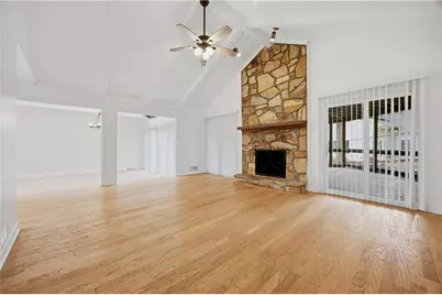 495 Knoll Woods Drive, Roswell, GA 30075 - Photo 4