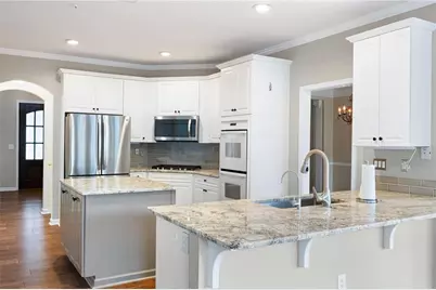1170 Parkview Lane NW, Kennesaw, GA 30152 - Photo 4