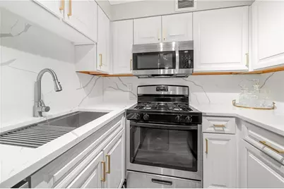 2479 Peachtree Road NE #1801, Atlanta, GA 30305 - Photo 32