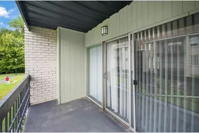 5675 Roswell Road #D, Atlanta, GA 30342 - Photo 6