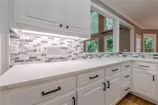 10425 High Falls Cir, Johns Creek, GA 30022 - Photo 14