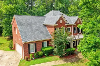 205 Crown Vetch Lane, Alpharetta, GA 30005 - Photo 2