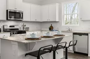 685 Lost Creek Pkwy, Dallas, GA 30132 - Photo 4