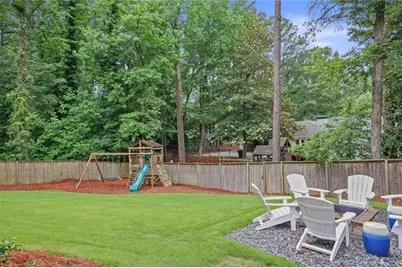 295 Riverhill Drive NW, Sandy Springs, GA 30328 - Photo 6