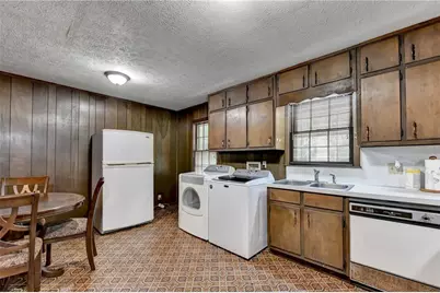 2140 Irwin Bridge Road NW, Conyers, GA 30012 - Photo 16
