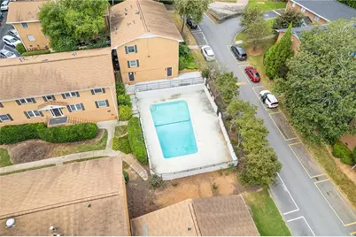 3510 Roswell Road #APT C2, Atlanta, GA 30305 - Photo 20