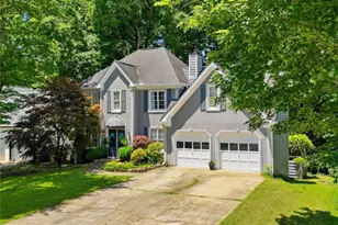 717 Jamie Way NE, Woodstock, GA 30188 - Photo 2