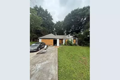 1544 Canberra Drive, Stone Mountain, GA 30088 - Photo 2