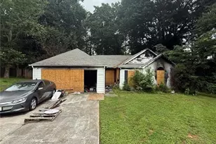 1544 Canberra Dr, Stone Mountain, GA 30088 - Photo 2