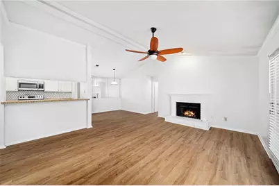 530 Warm Springs Circle, Roswell, GA 30075 - Photo 2