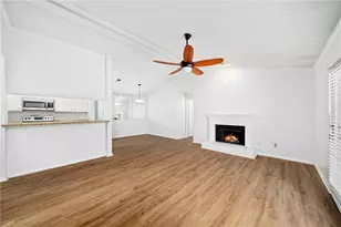530 Warm Springs Cir, Roswell, GA 30075 - Photo 2