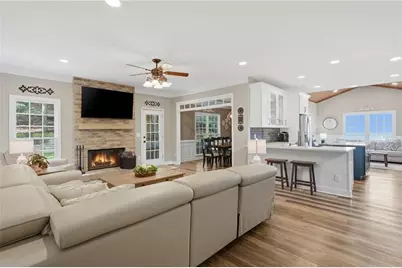 717 Parkside Drive, Woodstock, GA 30188 - Photo 10