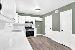 5409 Biffle Downs Rd, Stone Mountain, GA 30088 - Photo 16