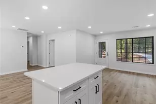 899 Virginia Ct SE, Conyers, GA 30094 - Photo 10