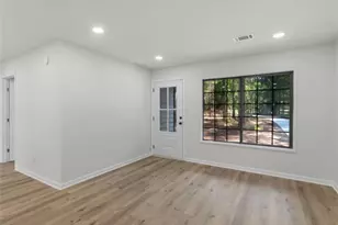 899 Virginia Ct SE, Conyers, GA 30094 - Photo 4