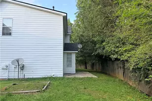 6285 Sayler Park, Lithonia, GA 30058 - Photo 8