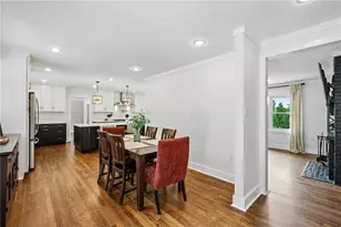 5638 Sherrell Dr, Atlanta, GA 30342 - Photo 18