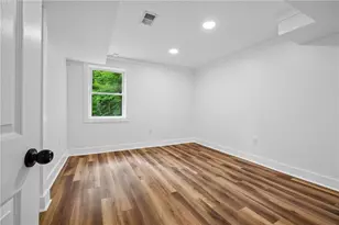 5638 Sherrell Dr, Atlanta, GA 30342 - Photo 36