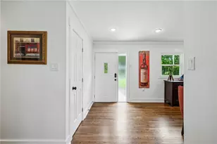 5638 Sherrell Dr, Atlanta, GA 30342 - Photo 20