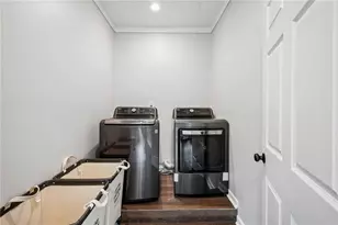 5638 Sherrell Dr, Atlanta, GA 30342 - Photo 24