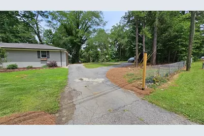 1581 Lost Mountain Road, Powder Springs, GA 30127 - Photo 46
