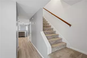 6392 Phillips Ct, Lithonia, GA 30058 - Photo 2