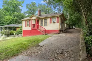 1411 Lavender Dr NW, Atlanta, GA 30314 - Photo 4