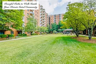 300 Johnson Ferry Road NE, Atlanta, GA 30328 - Photo 18