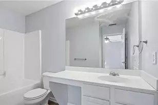 585 McWilliams Road SE, Atlanta, GA 30315 - Photo 8