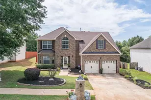 3707 Fremont Dr, Ellenwood, GA 30294 - Photo 2